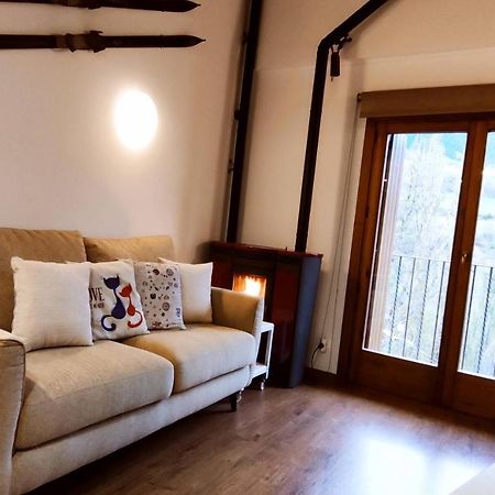 Apartamentsaloriaburg Farrera Экстерьер фото
