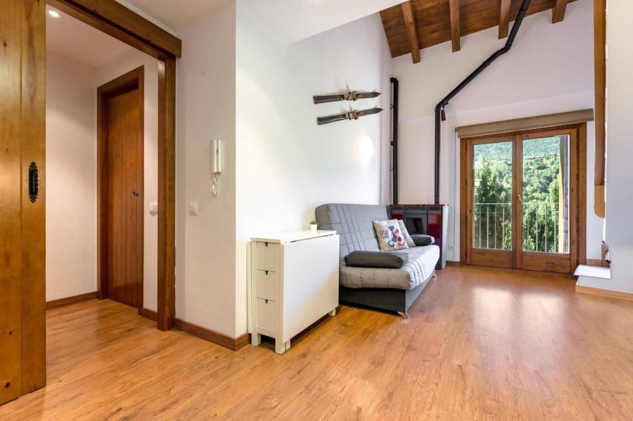 Apartamentsaloriaburg Farrera Экстерьер фото