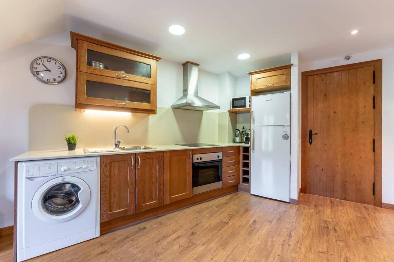 Apartamentsaloriaburg Farrera Экстерьер фото
