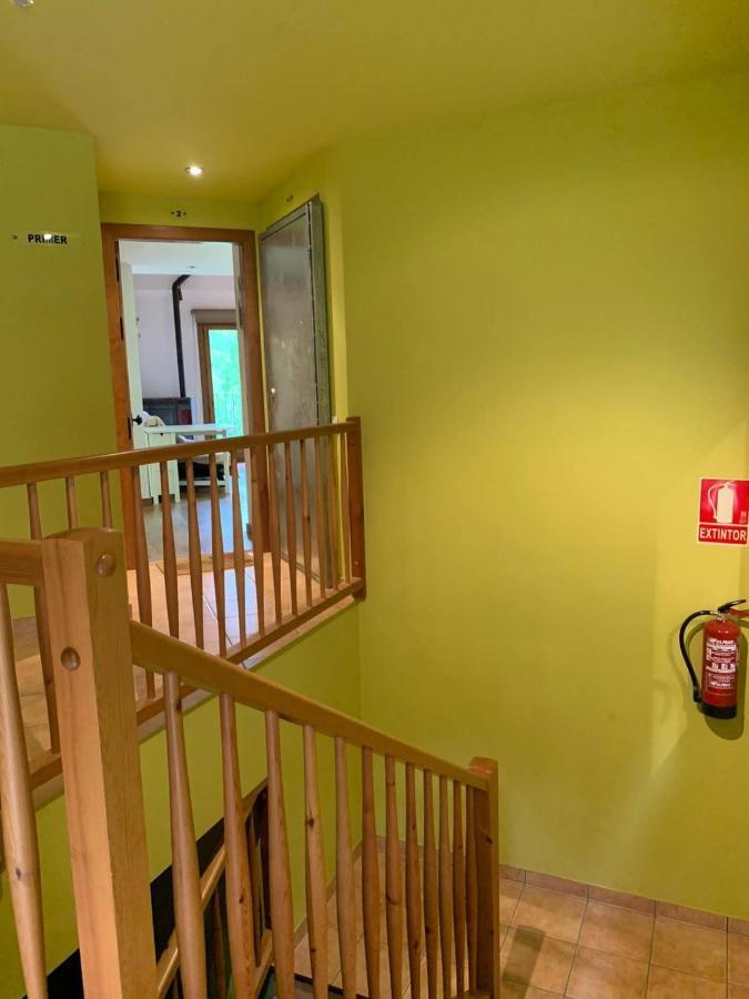 Apartamentsaloriaburg Farrera Экстерьер фото